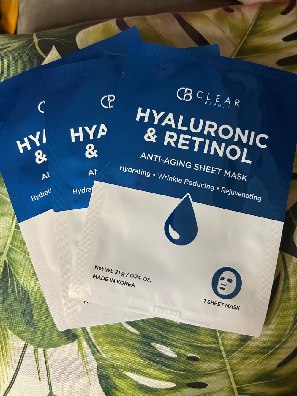 Hyaluronic & Retinol Anti-Aging Sheet Mask — Blue